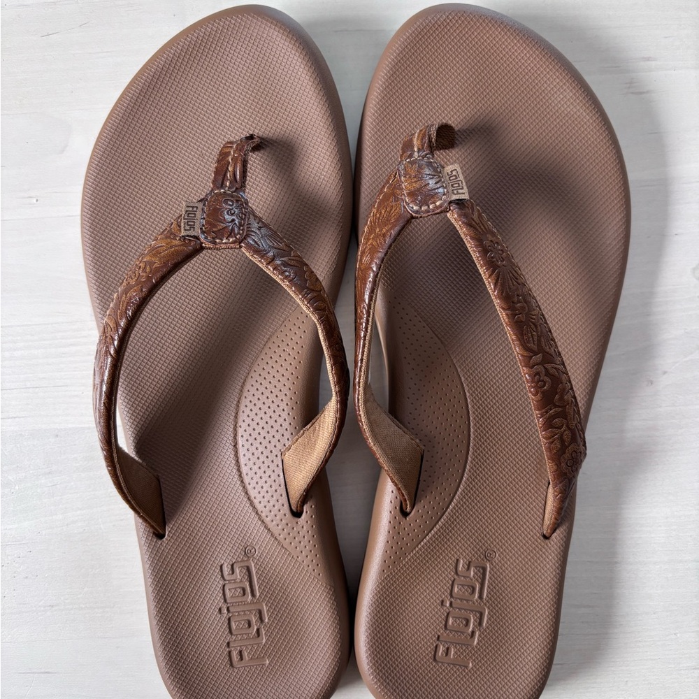 Flojos Floral Brown Sandals Size 8